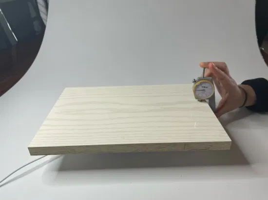 White Laminated Blockboard 18mm Pine Hardwood with Melamine for Furniture